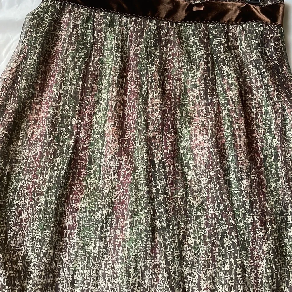 Elie Tahari Raven silk skirt size 4 - Picture 7 of 9